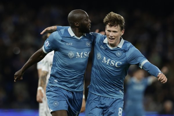 麦克托米奈:加盟那不勒斯让我生涯更进一步 孔蒂并非冷酷无情 麦克托米奈:加盟那不勒斯让我生涯更进一步 孔蒂并非冷酷无情