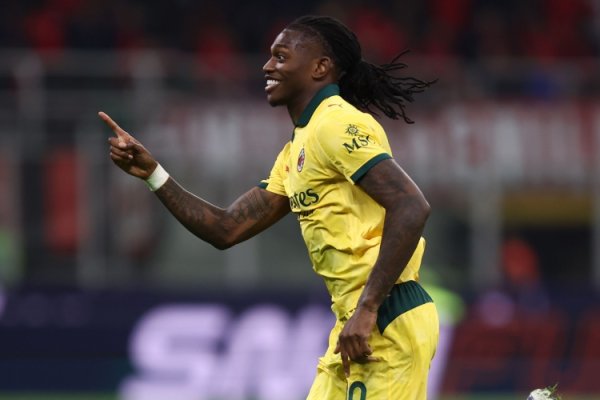 莱奥：和魔笛这样的球员共事有助于成长 感谢负伤  期间帮助我的人