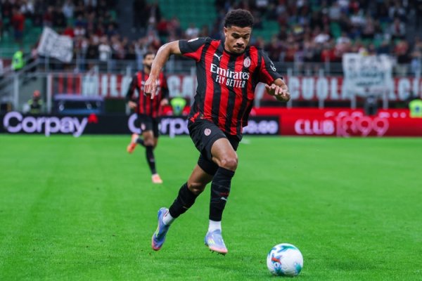 补时绝平比萨,20岁阿特卡梅打进加盟米兰处子球 补时绝平比萨,20岁阿特卡梅打进加盟米兰处子球