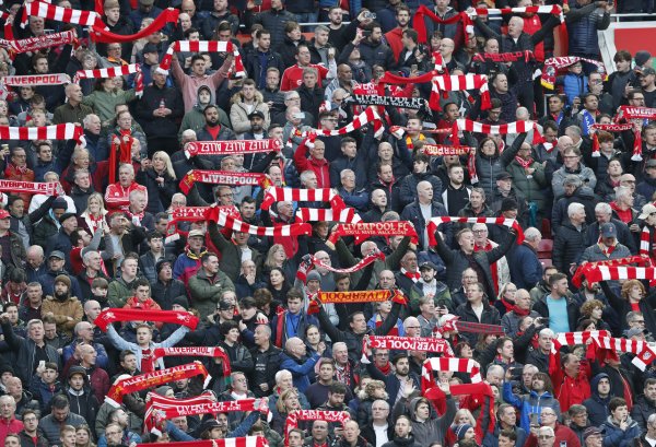 59916名球迷入场观看利物浦vs皇马,创造安菲尔德欧战赛事 记录 59916名球迷入场观看利物浦vs皇马,创造安菲尔德欧战赛事 记录