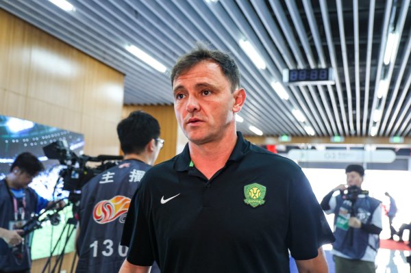 东体：国安成为保级大战的“判官”，他们需要“一视同仁”