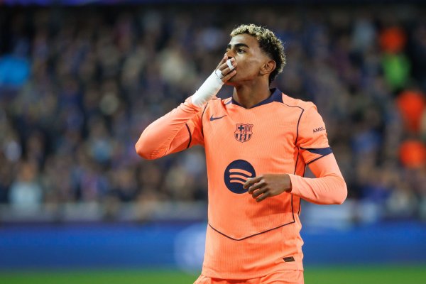 亚马尔：有很多关于我耻骨受伤  和情绪低落的传闻，这些都是谣言