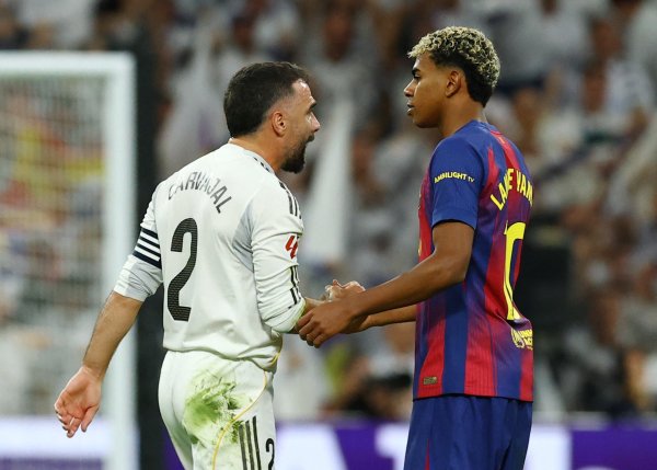 塞尔电台:亚马尔和卡瓦哈尔的冲突将不会影响西班牙队选人 塞尔电台:亚马尔和卡瓦哈尔的冲突将不会影响西班牙队选人