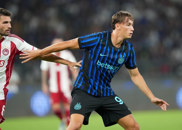 皮奥-埃斯波西托:和齐沃关系很好,在青年队的时候就是他在带我 皮奥-埃斯波西托:和齐沃关系很好,在青年队的时候就是他在带我