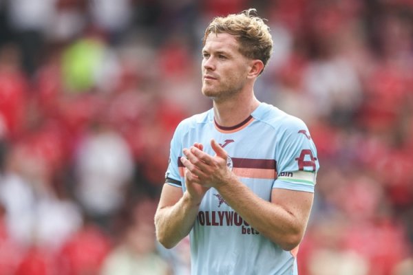 科林斯谈战胜纽卡：我们的表现配得上取胜，这场获胜  意义重大