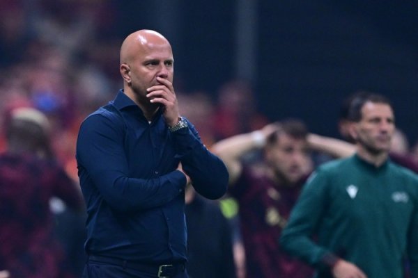 电讯报:斯洛特整合新援缺乏创造力 科纳特让哈兰德化身乔丹 电讯报:斯洛特整合新援缺乏创造力 科纳特让哈兰德化身乔丹